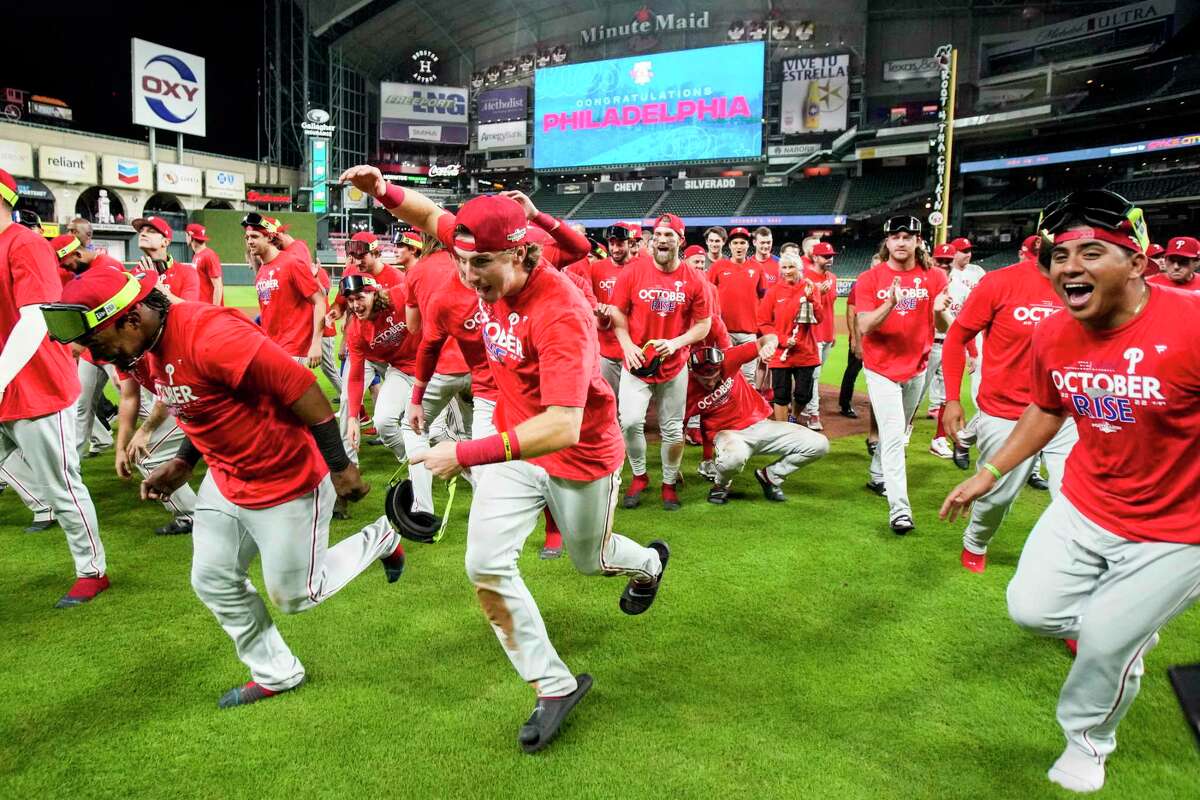 Phillies fans break 24-hour merchandise record after NLCS win