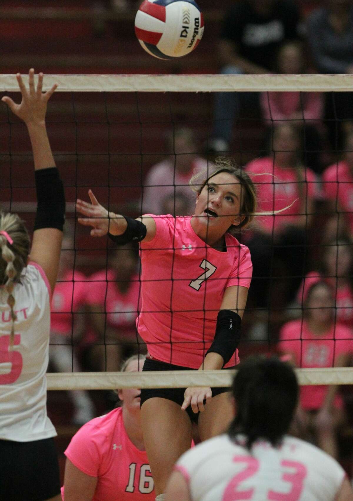 Jacksonville volleyball takes hardfought win over Routt