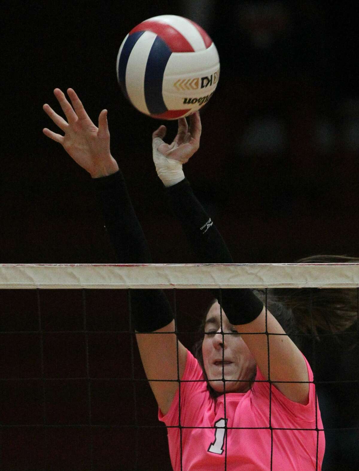 Jacksonville volleyball takes hardfought win over Routt
