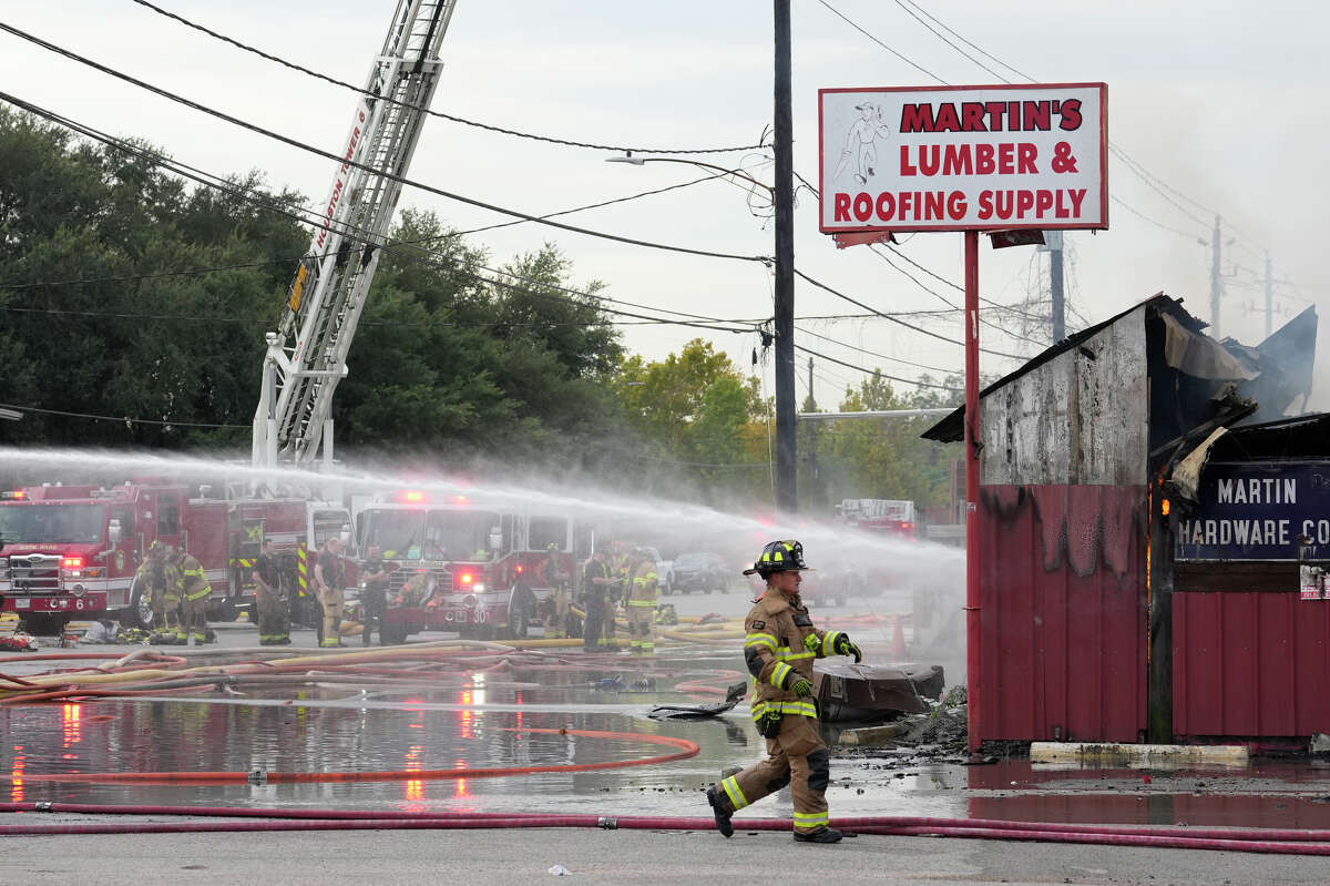 Houston warehouse fire mostly extinguished, fire department says