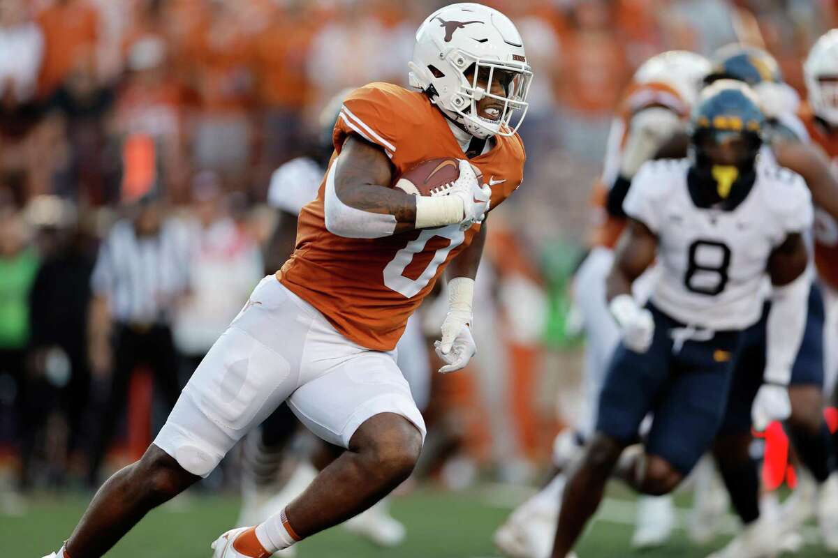 Ja'Tavion Sanders #0 of the Texas Longhorns runs after a reception in the first quarter against the West Virginia Mountaineers at Darrell K Royal-Texas Memorial Stadium on October 01, 2022 in Austin, Texas.(Photo by Tim Warner/Getty Images)