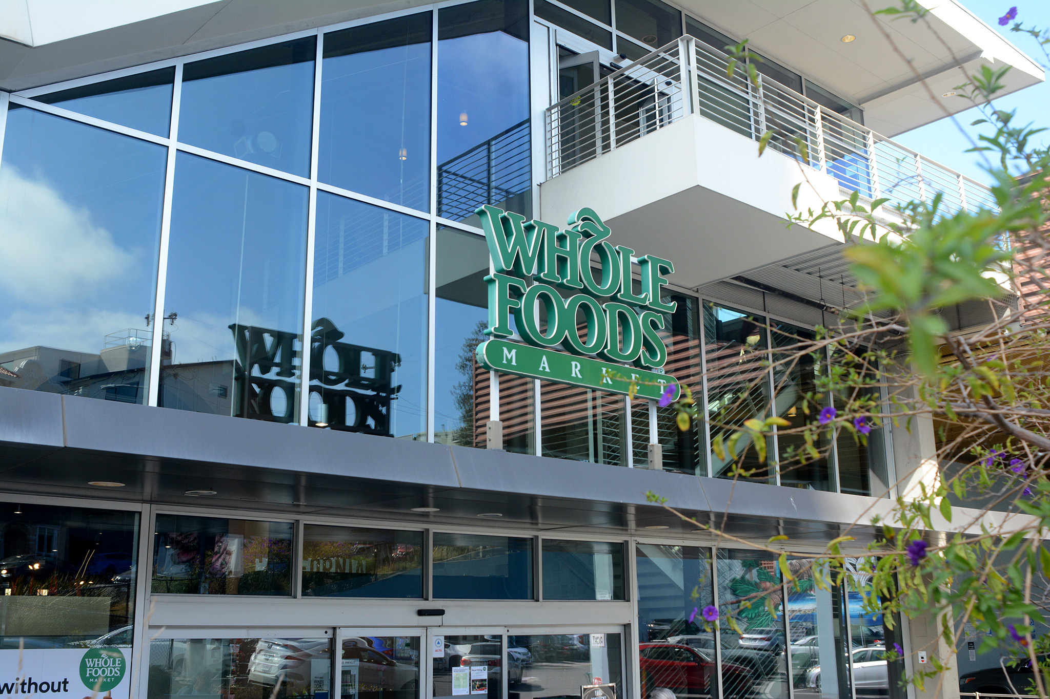 Whole Foods Store In Dublin Evacuated Due To Potential Gas Leak