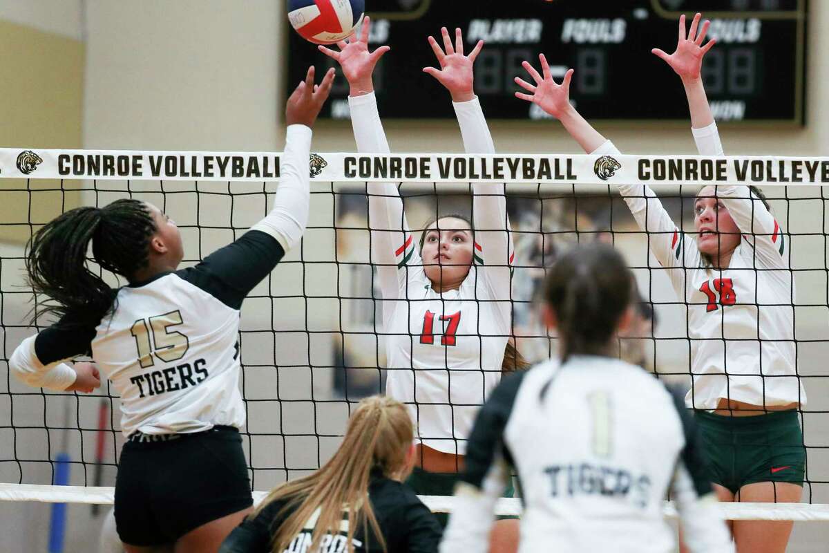 Story photo for Conroe gave The Woodlands a good challenge, but the Highlanders remain on top.