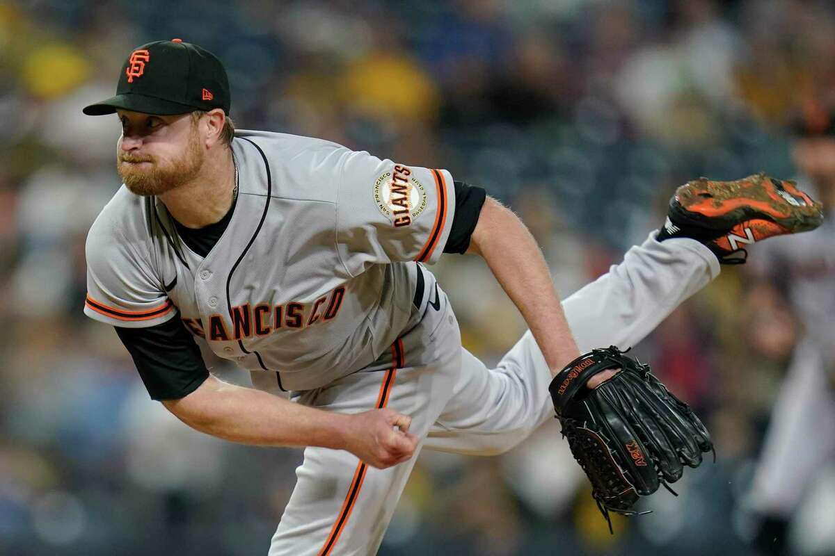 Alex Cobb finishes up strong, but Giants fall to Padres 6-2