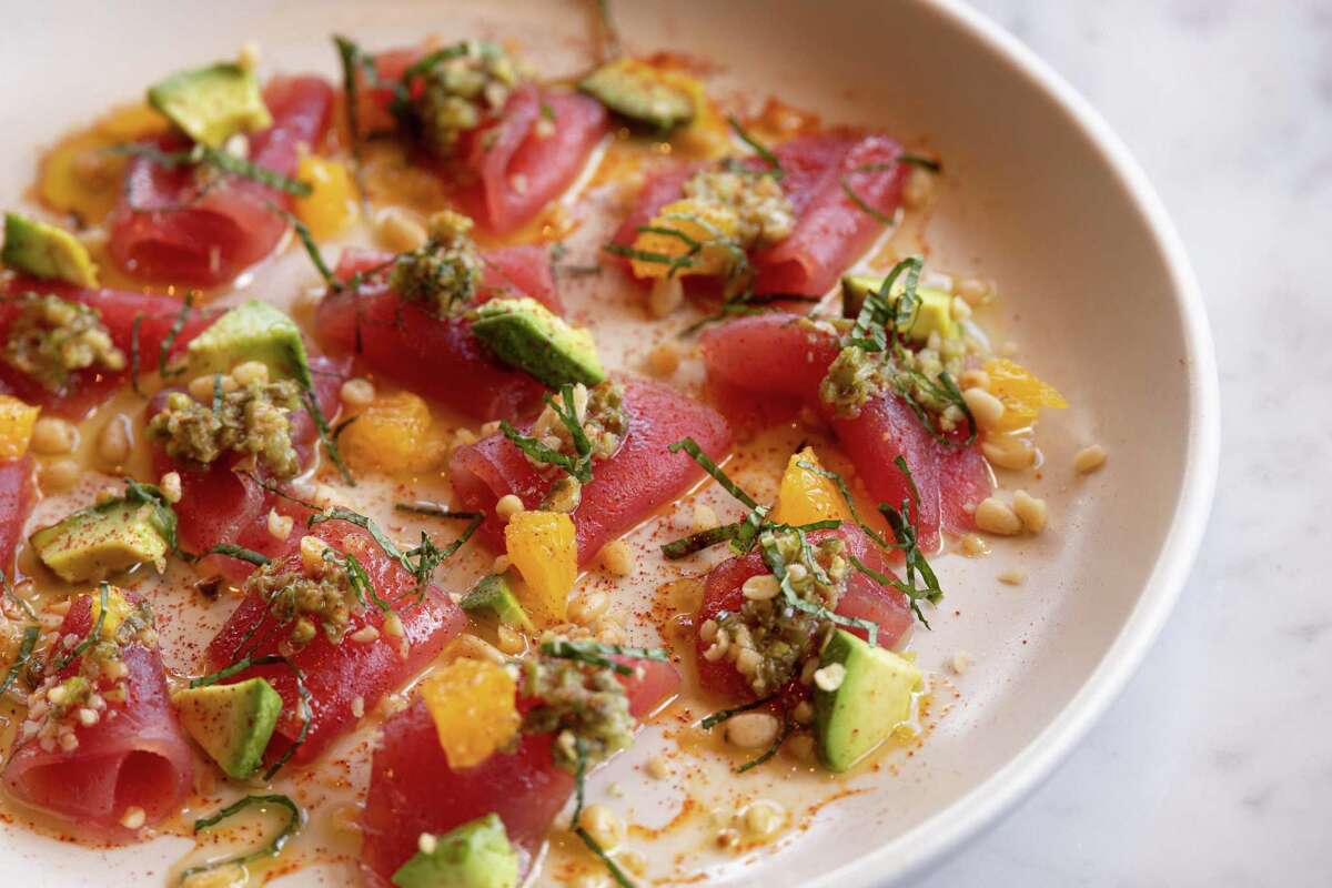 North Italia restaurant brings white truffle garlic bread to The Woodlands