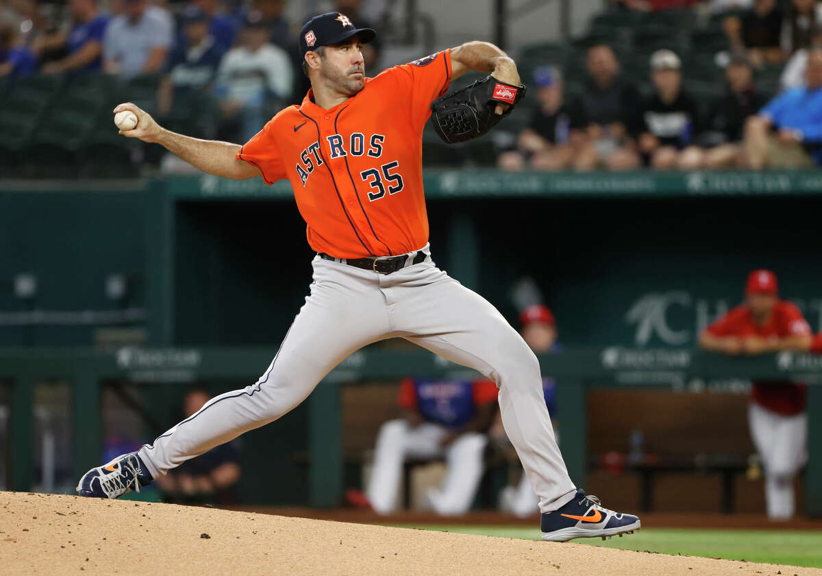Justin Verlander of the Houston Astros pitches against the Texas Rangers during the second inning at Globe Life Field on April 28, 2022 in Arlington, Texas. 