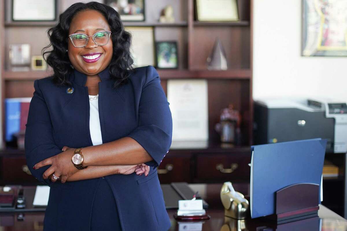 Story photo for We recommend Teneshia Hudspeth for Harris County Clerk