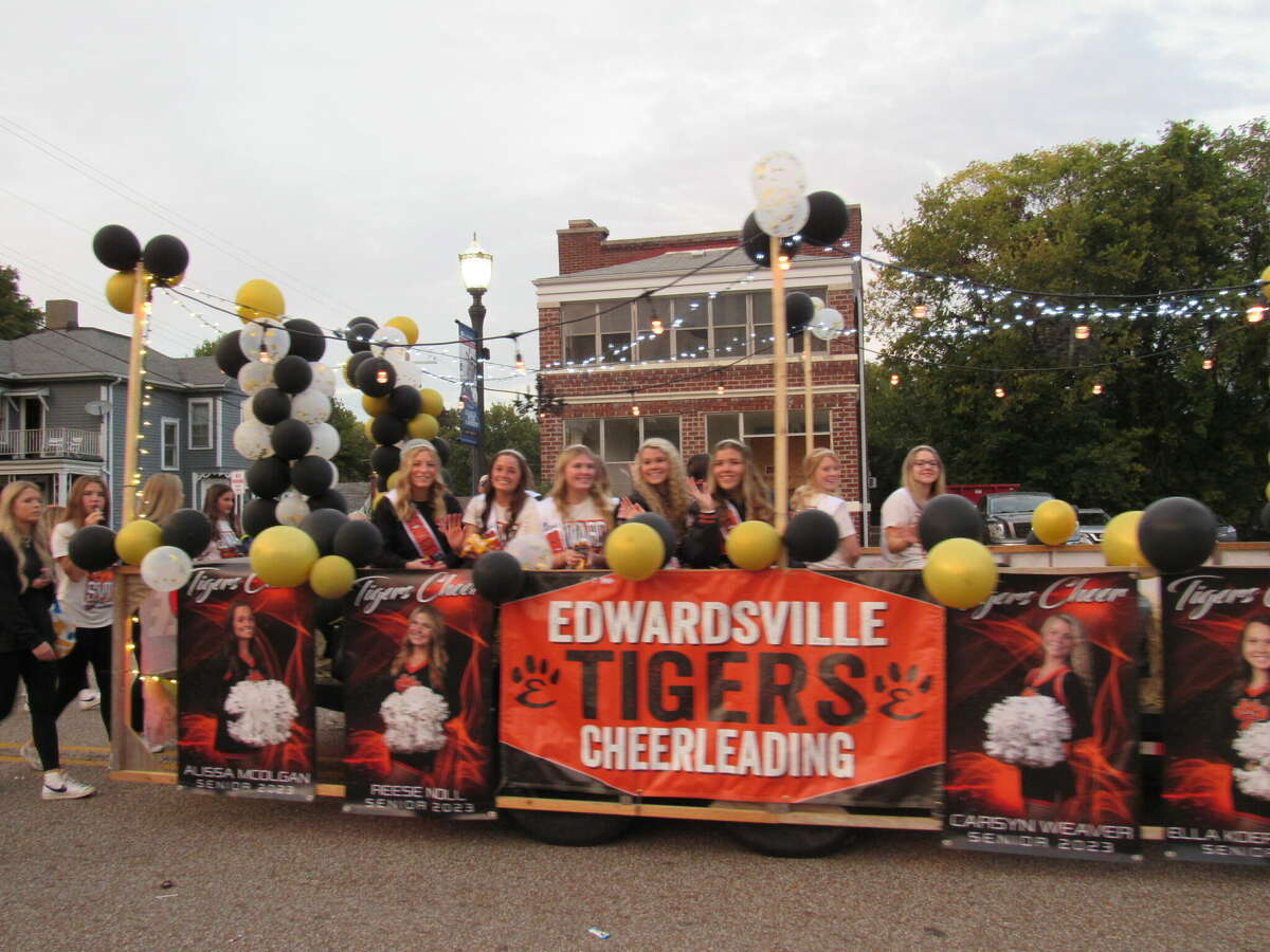 Edwardsville High School holds Parade on Main Street Wednesday