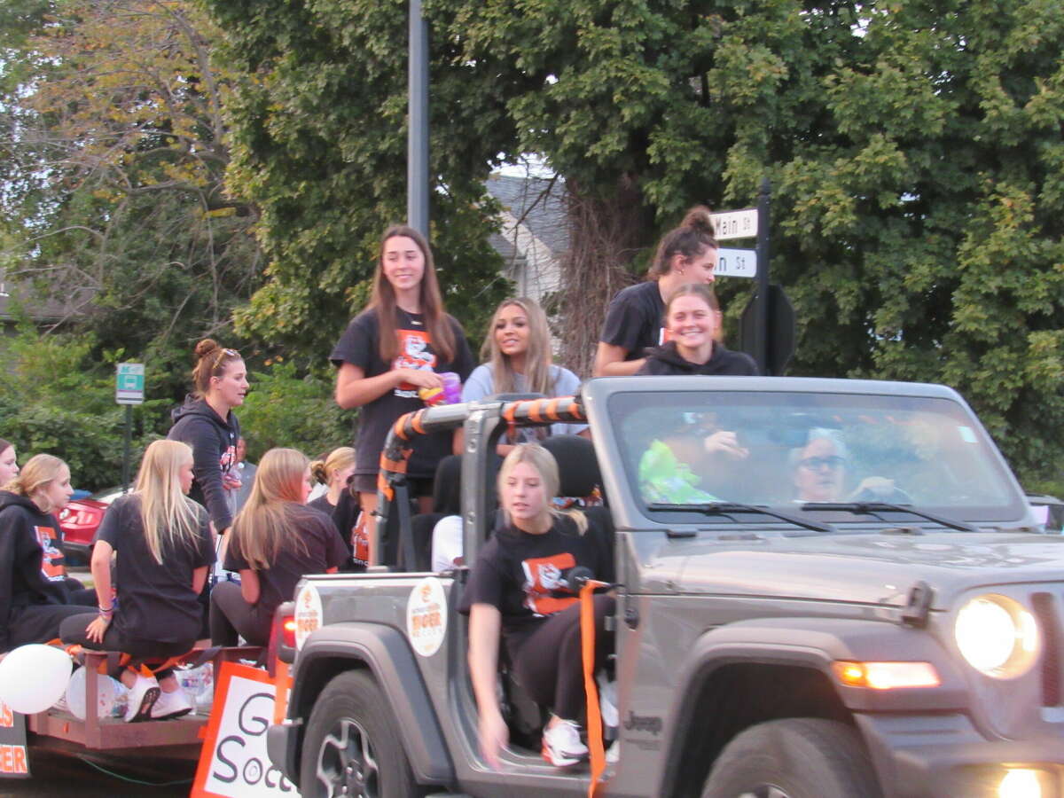 Edwardsville High School holds Parade on Main Street Wednesday