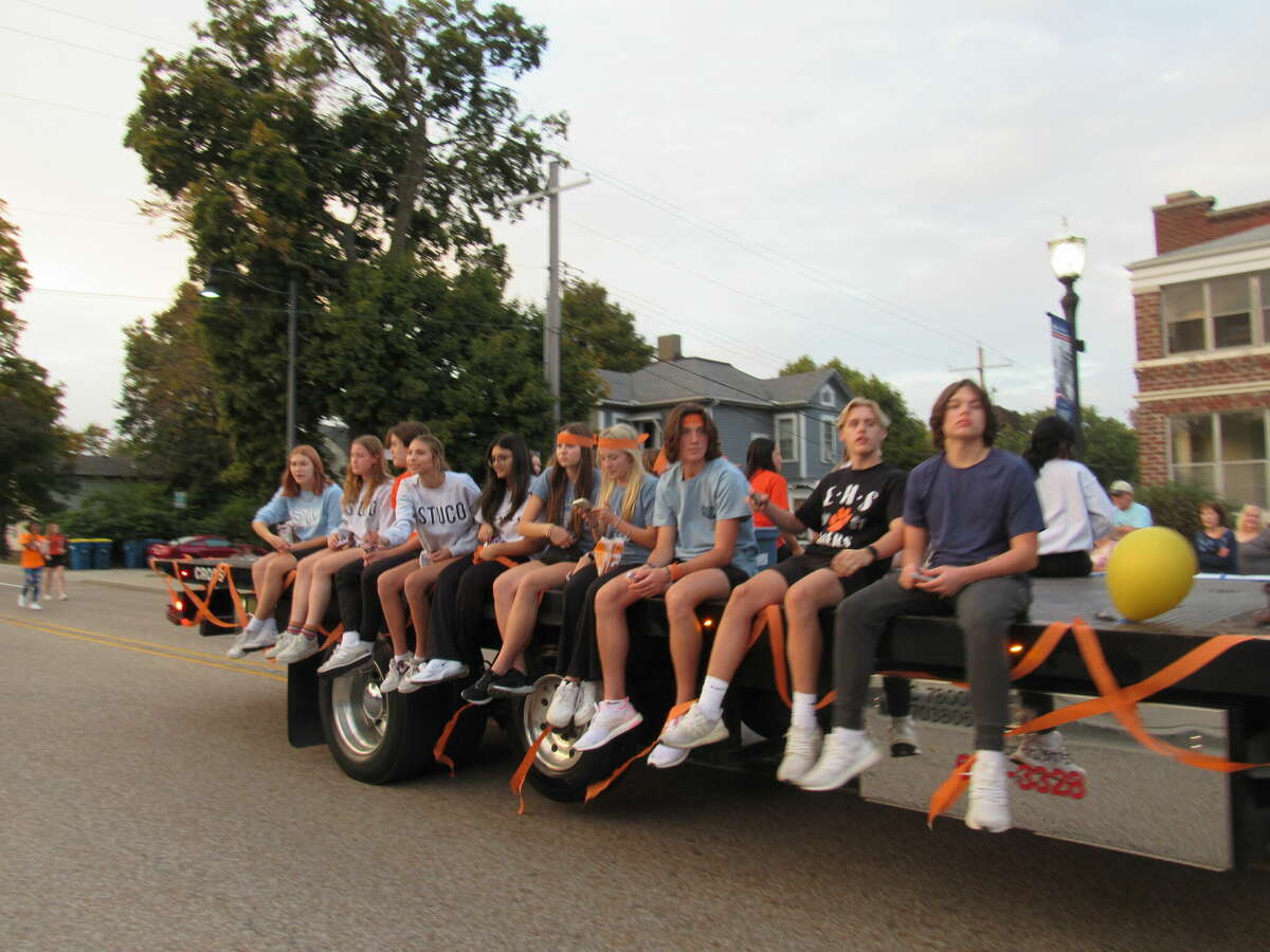 Edwardsville High School holds Parade on Main Street Wednesday