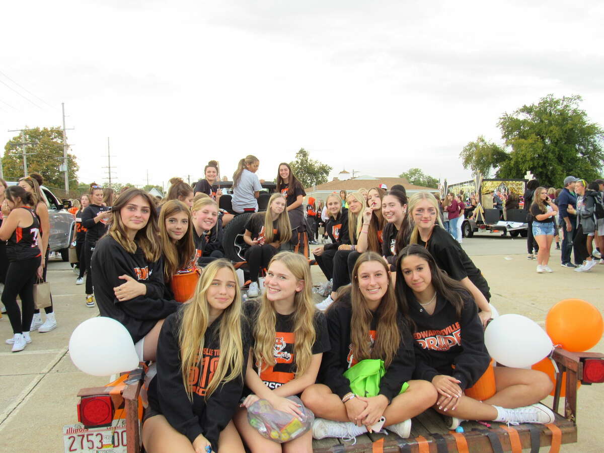 The Edwardsville High School Homecoming Parade started down Main Street and ended at Lincoln Middle School on Wednesday. Clubs, athletics and extracurriculars throughout District 7 were represented in the parade. 