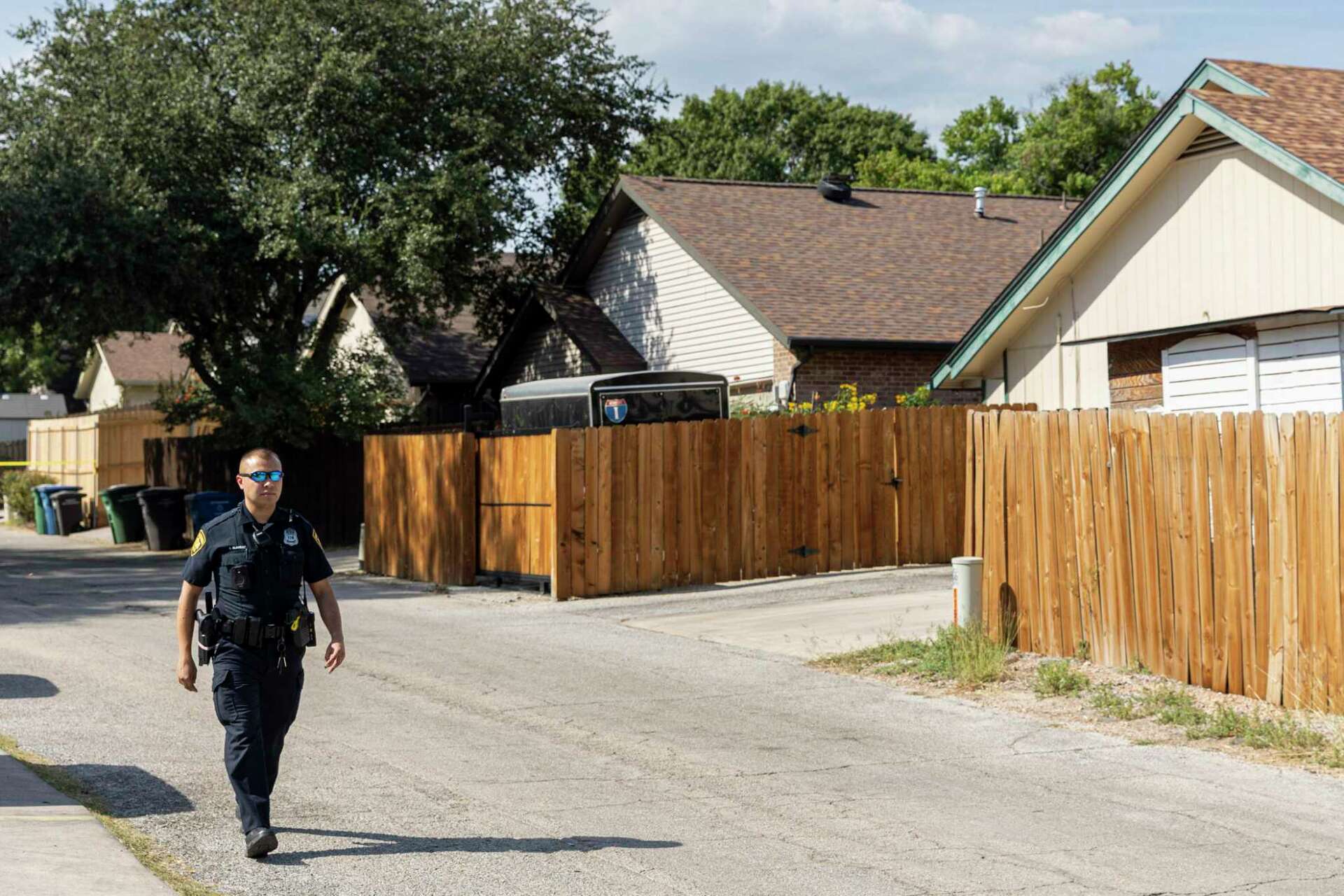 SAPD officer shoots, kills man during domestic violence call