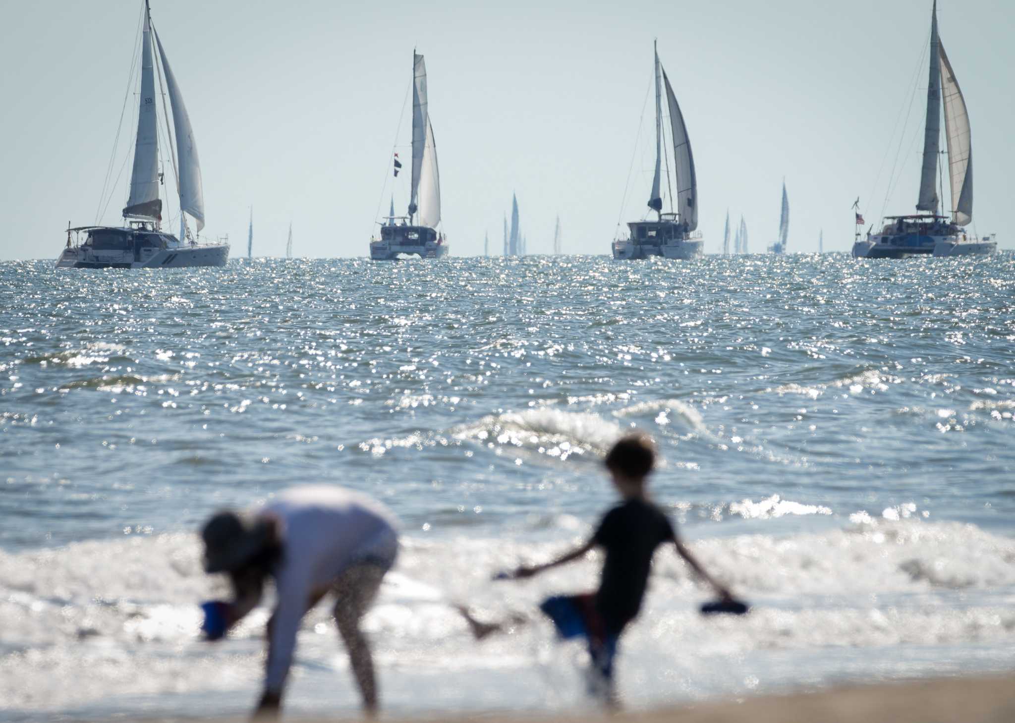 Galveston issue tickets by mail for Seawall parking - Vimarsana News