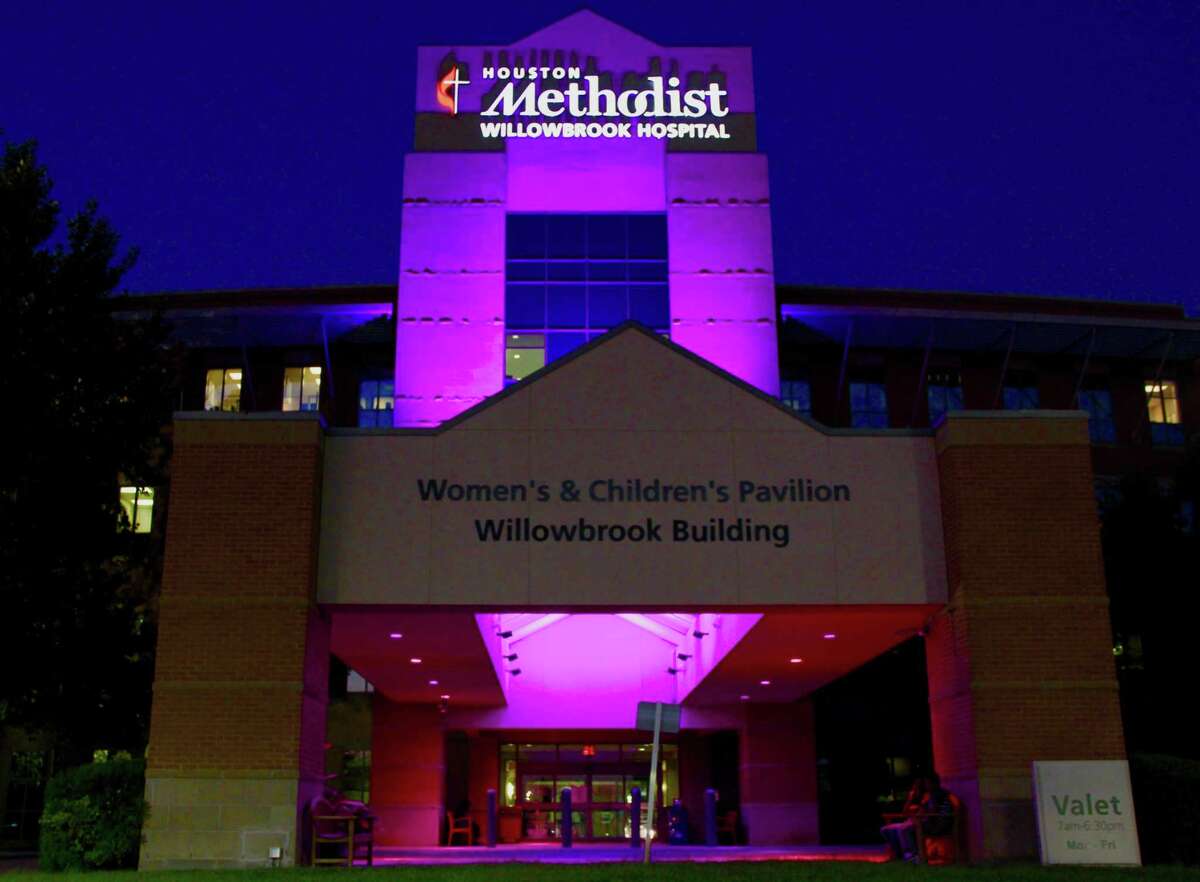  Houston Methodist Willowbrook Hospital lights the Women and Children's Pavilion pink in honor of Breast Cancer Awareness Month.