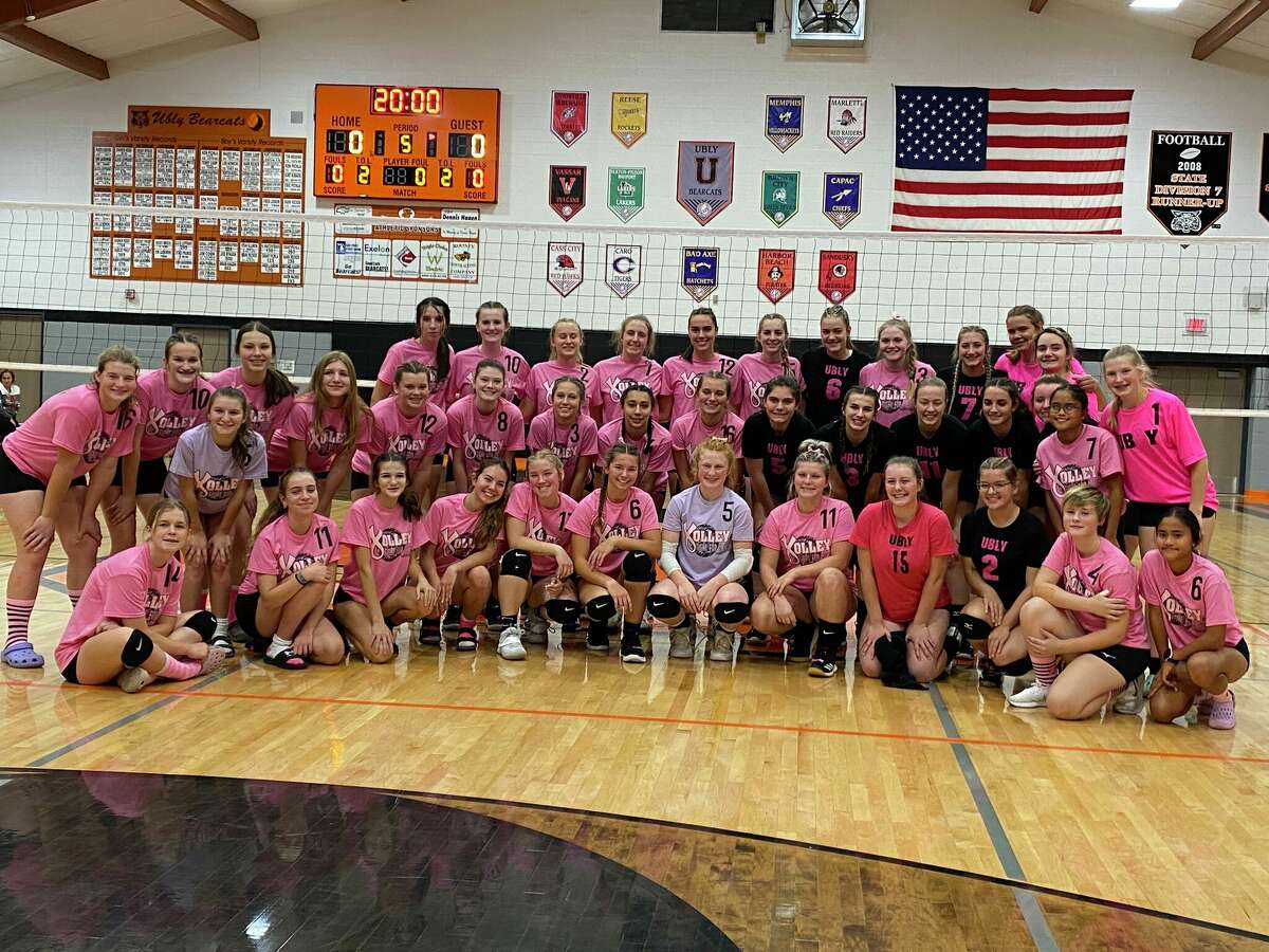 Both teams raised a combined over $2,000 in funds towards Breast Cancer Research.
