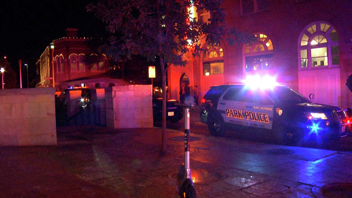 The San Antonio Police Department is investigating a case where a man was found with stab wounds outside a Riverwalk bar during the late hours on Thursday, October 6.