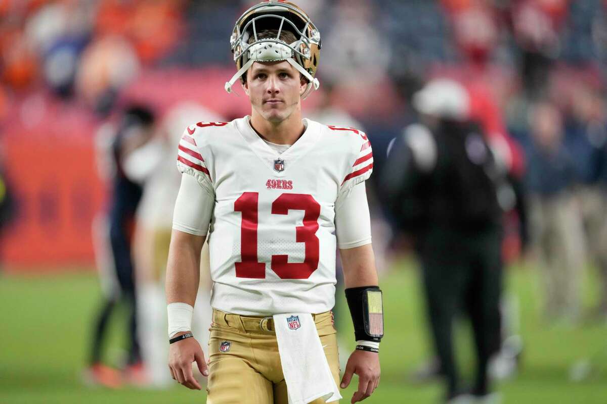 49ers QB Brock Purdy dealing with injury after winning 1st start