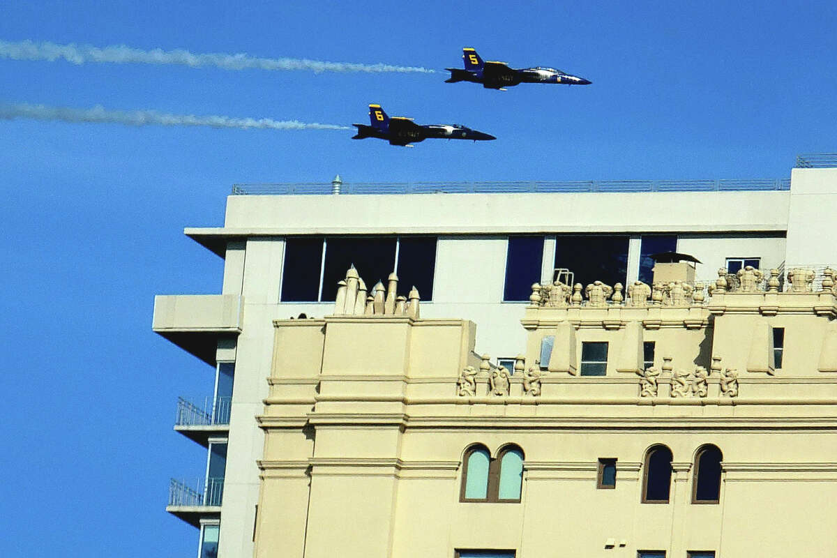 Highflying photos from San Francisco's Fleet Week