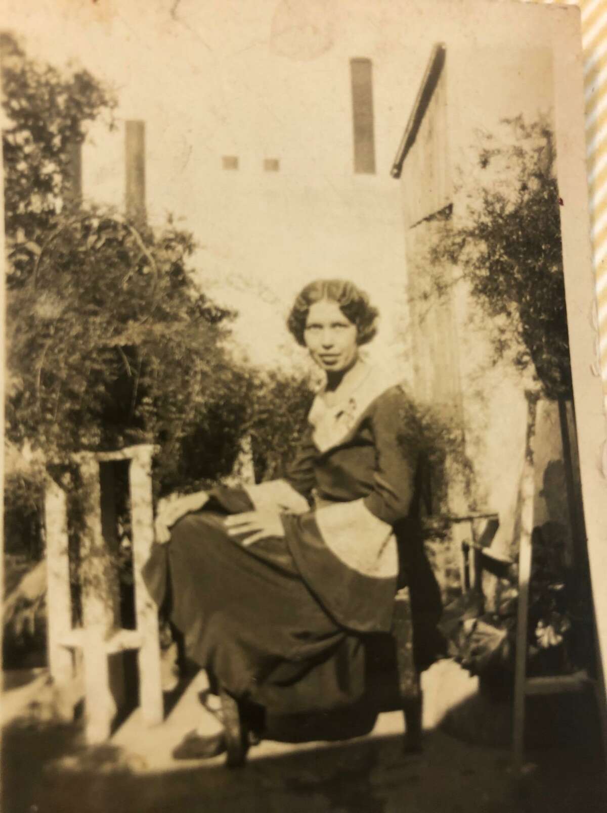 Lucia Rodriguez De Leon operated the Cinderella Beauty Shop from the house at 836 S. Laredo St., where she raised four children as a widow. She lived from 1909 to 1986 and still owned the house just west of San Pedro Creek when she died.