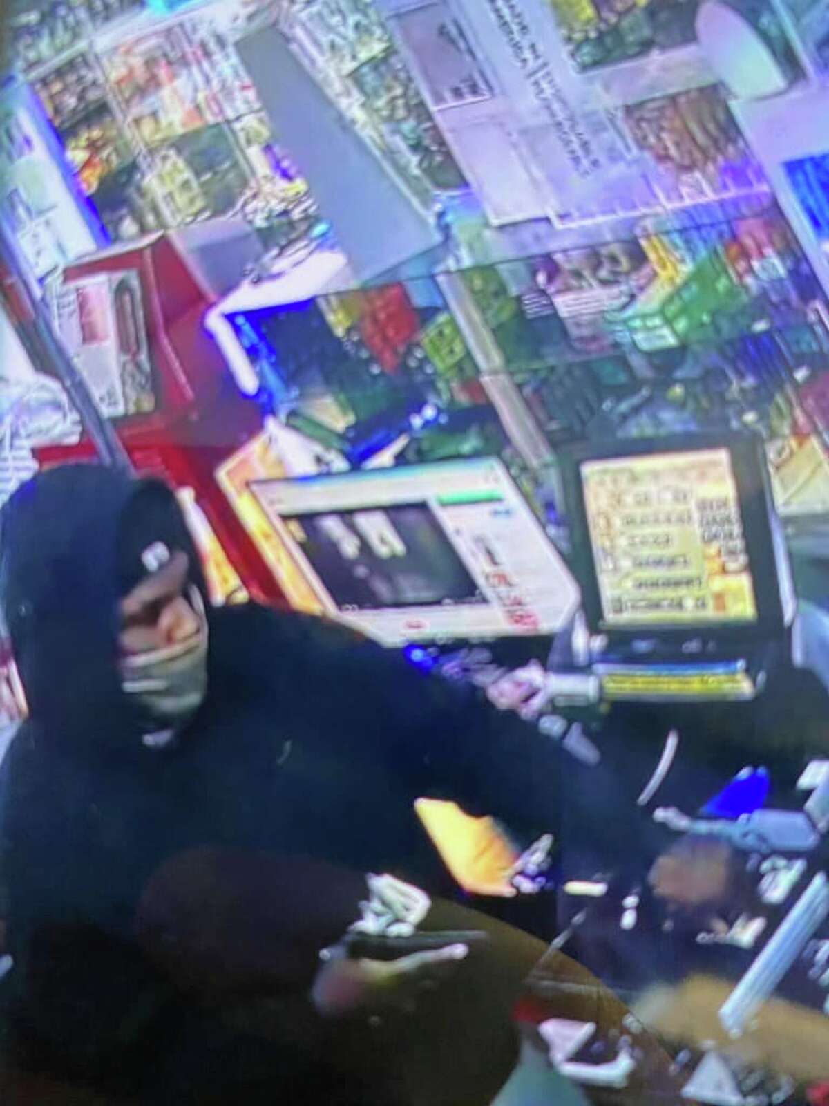 Trumbull police seek help identifying gas station robbery suspects