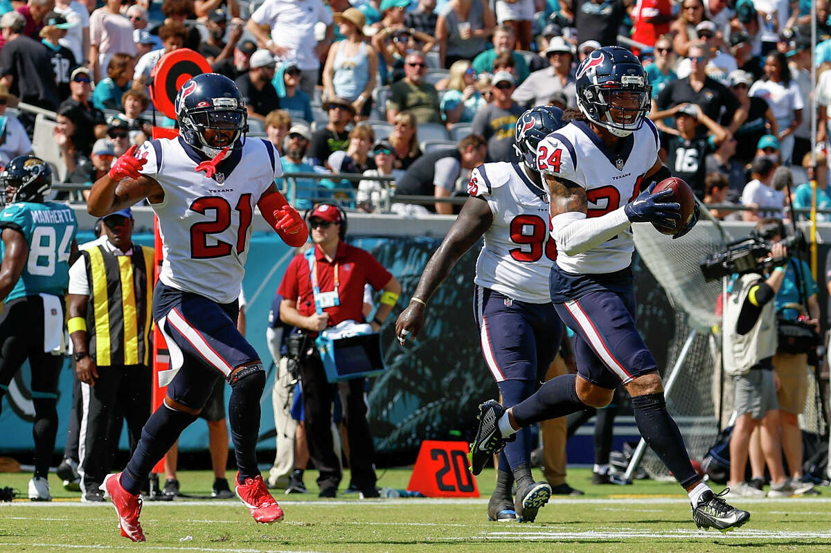 Texans takeaways Houston flips script in 4th quarter for 1st win