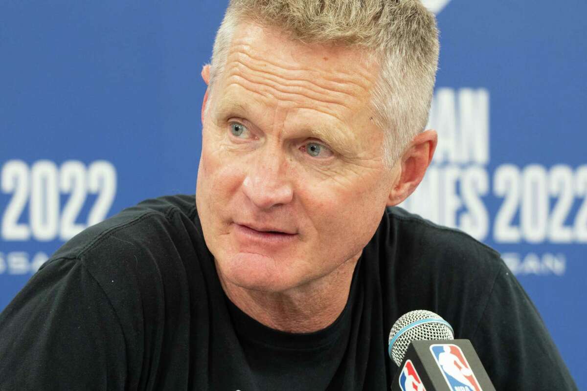 Coach Steve Kerr said the incident should have remained private.