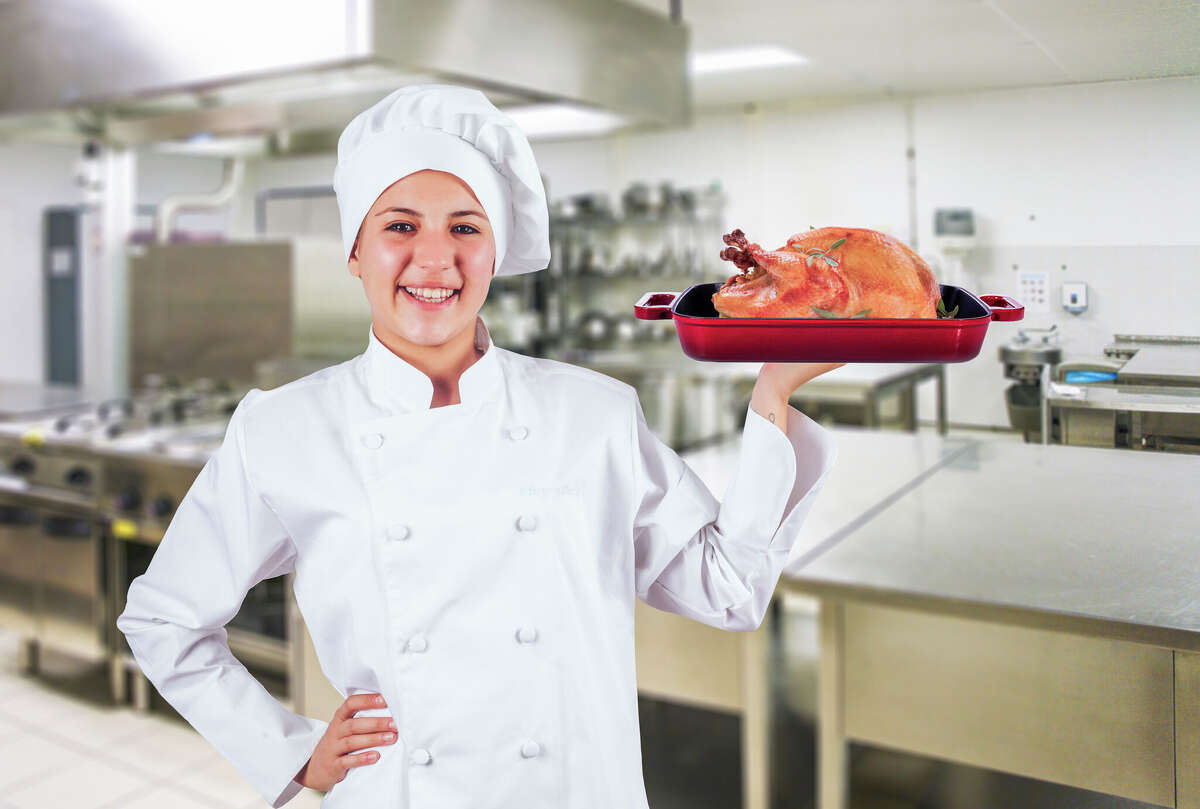 I ristoranti, i ristoratori e altri fornitori della regione della capitale offrono una varietà di pasti da asporto e da pranzo per il Ringraziamento 2022.