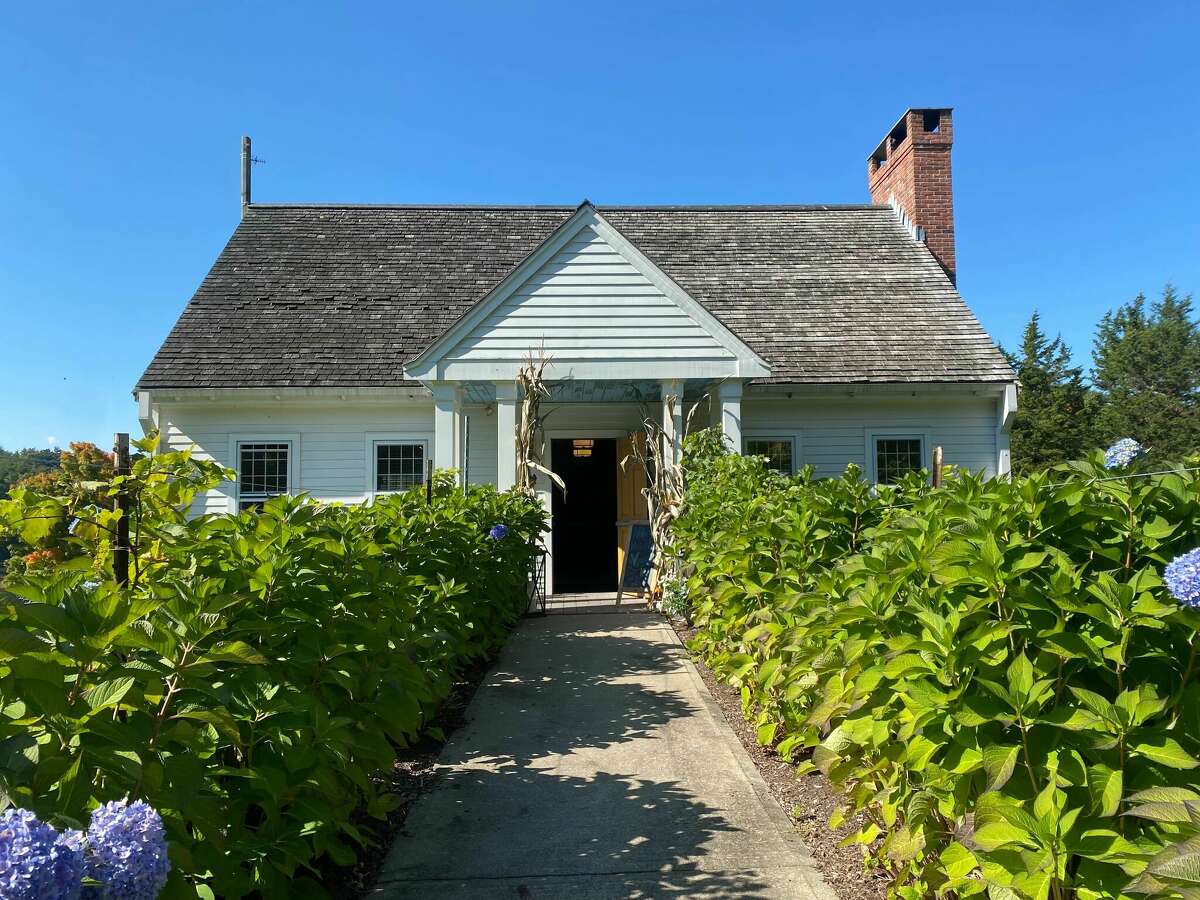 A look at CT's new winery, Worthington Winery & Vineyard in Somers