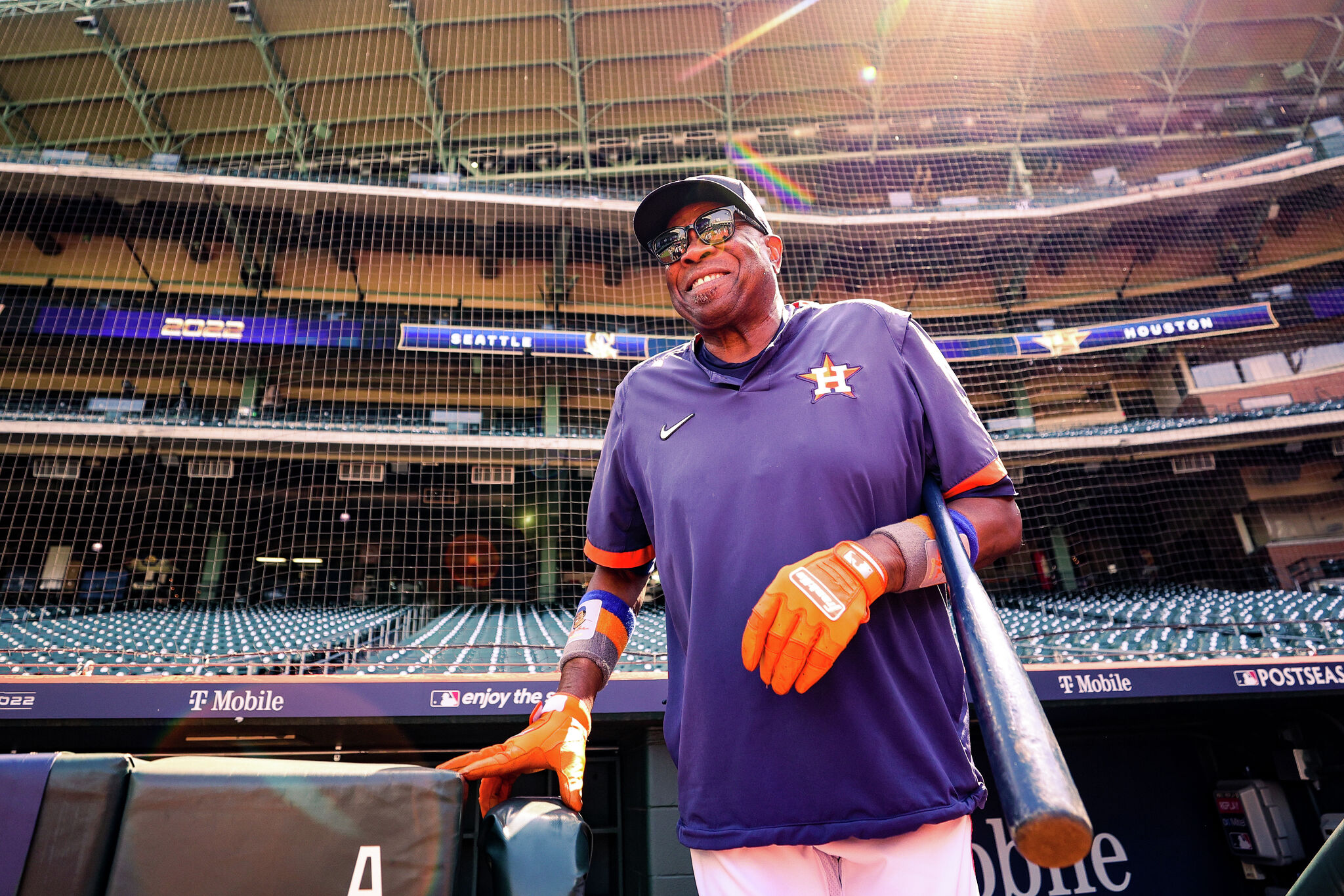 Dusty Baker makes a sentimental return to Dodger Stadium — and