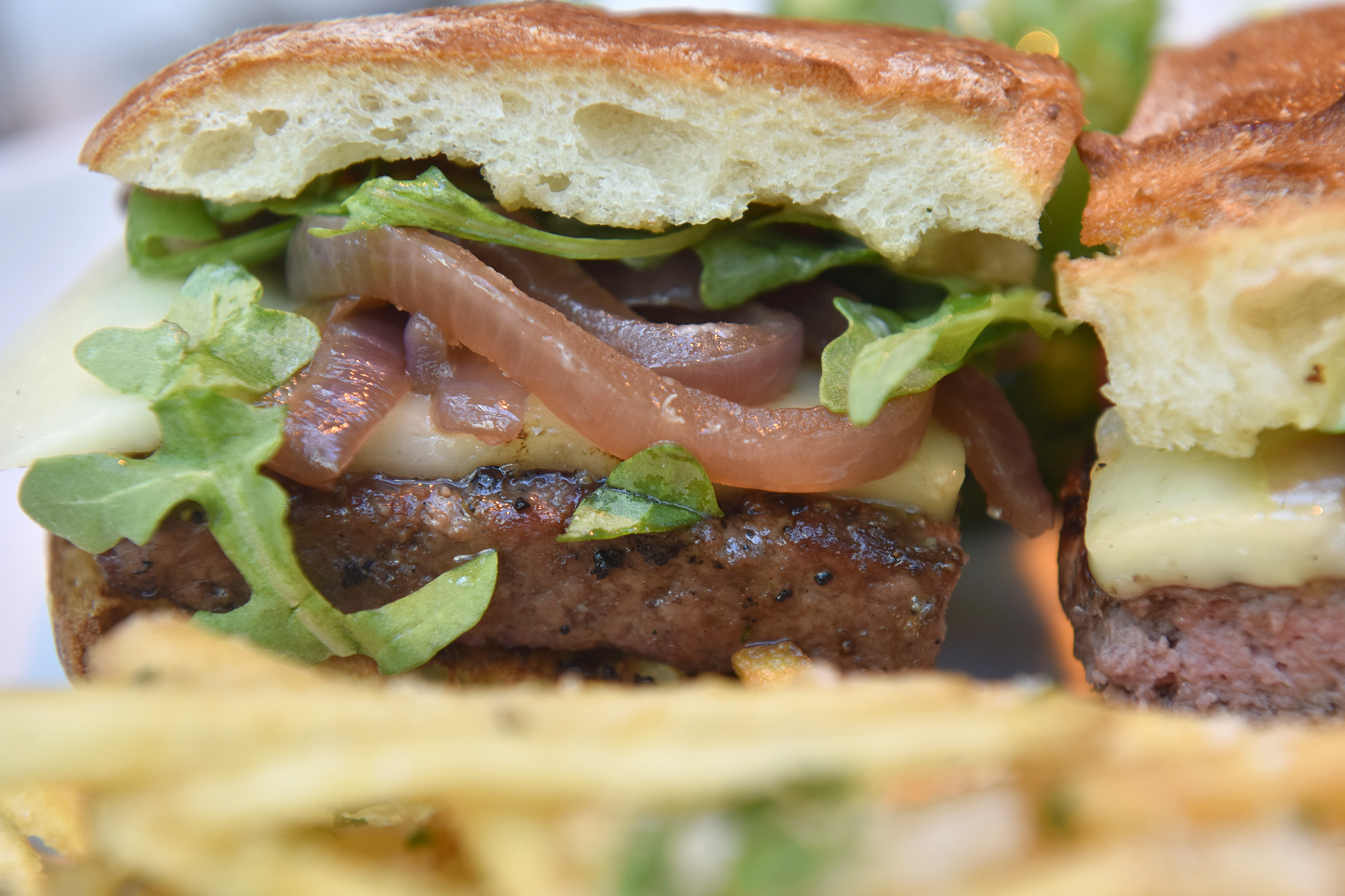 This $30 burger tastes like the death of Francisco