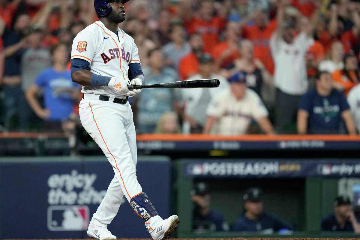 Story photo for Pitch to Yordan Alvarez? Why, it's pure folly.