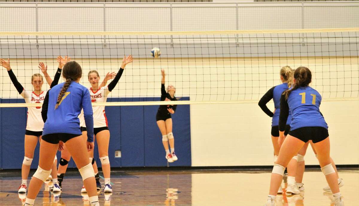 PHOTOS Onekama volleyball outlasted by Benzie Central