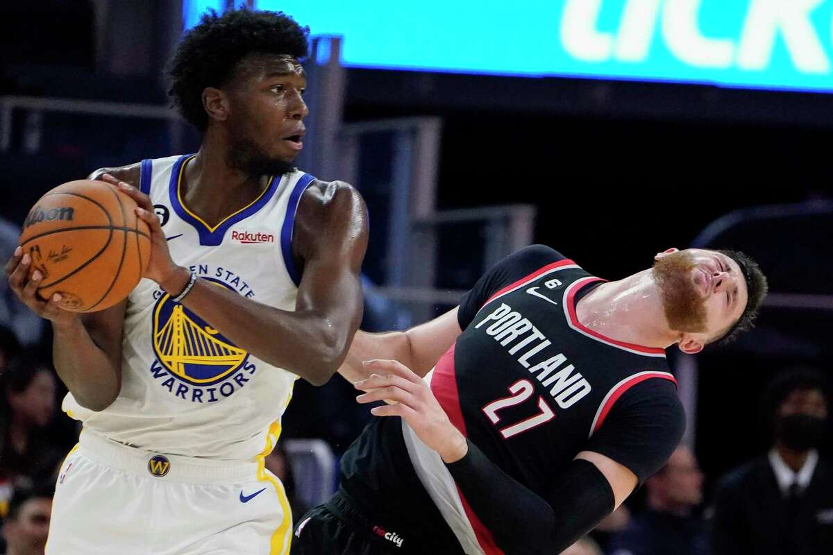 Warriors' reserves blow out Trail Blazers in third preseason win