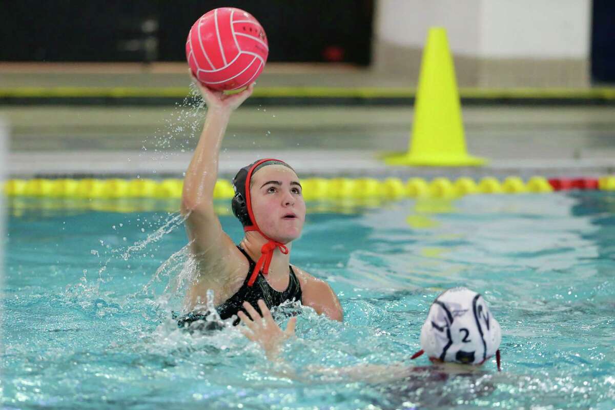 Memorial opens water polo playoffs with sweep of Cypress Springs