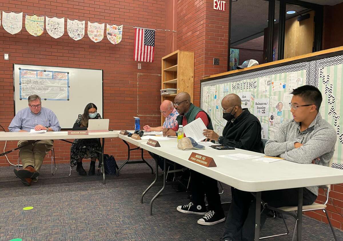 Hamden school metal detector policy tabled amid board chair concerns