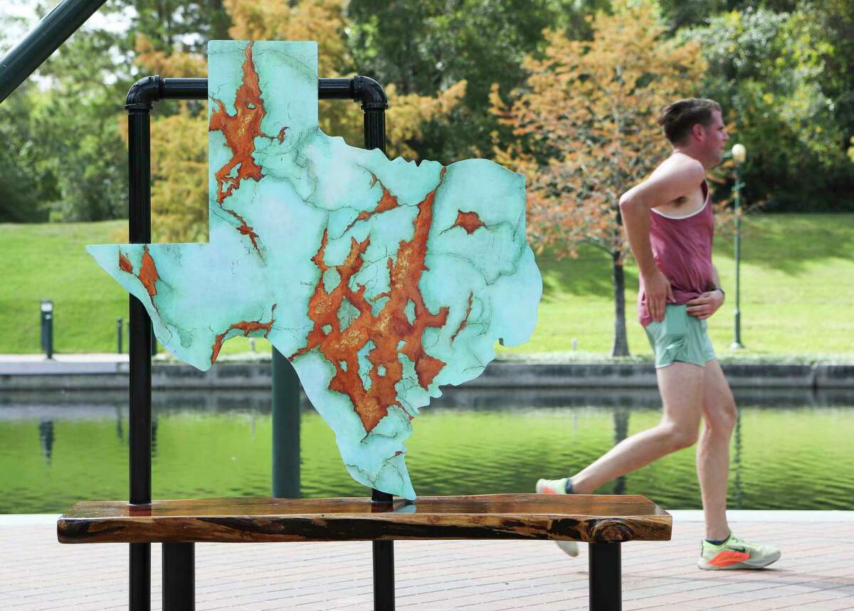 Public art in The Woodlands grows with 6 new art benches around Waterway