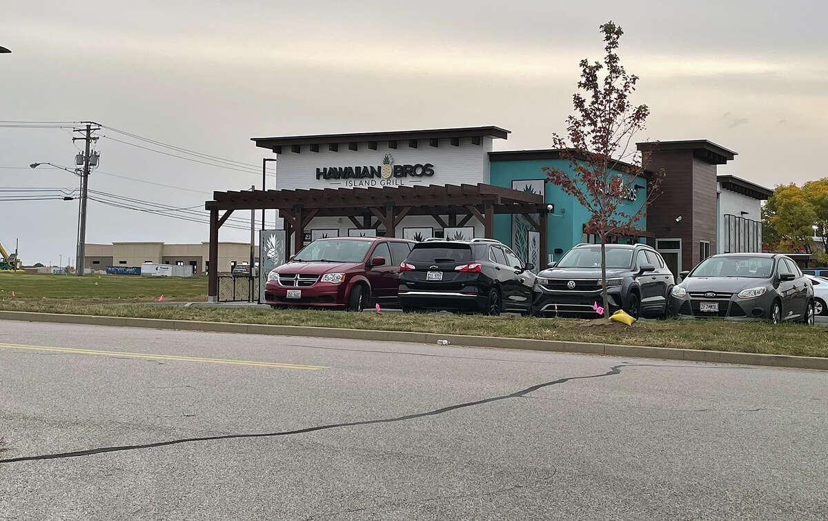 Area's first Hawaiian Bros restaurant to open this month