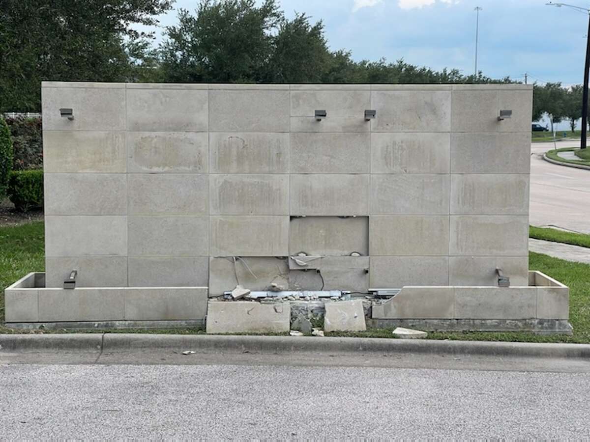 The sign in front of the Houston FBI office was damaged in May 2022. A man used a truck to ram the sign after driving to the office to try to demand a meeting. The man, Jesus Jaimes Merlan, on Oct. 12, 2022 pleaded guilty to damaging the sign 
