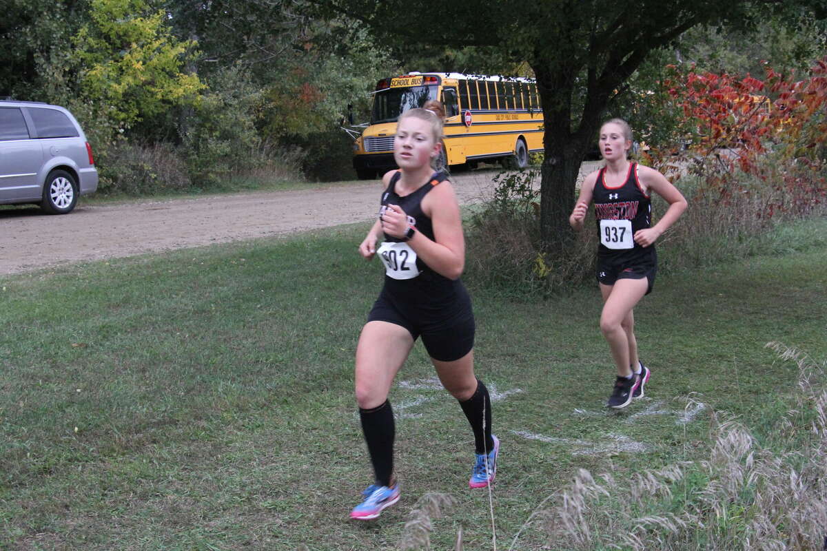 Upper Thumb runners hit stride at Ubly Cross Country Invite