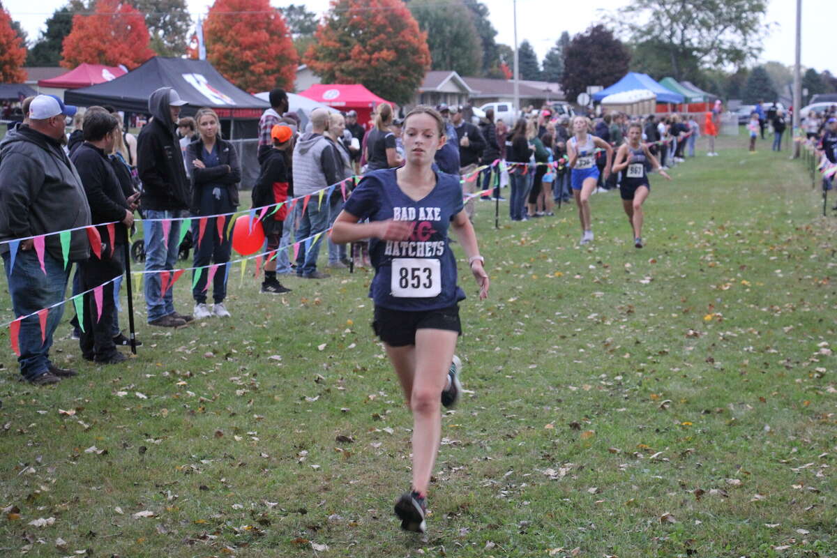 Upper Thumb runners hit stride at Ubly Cross Country Invite