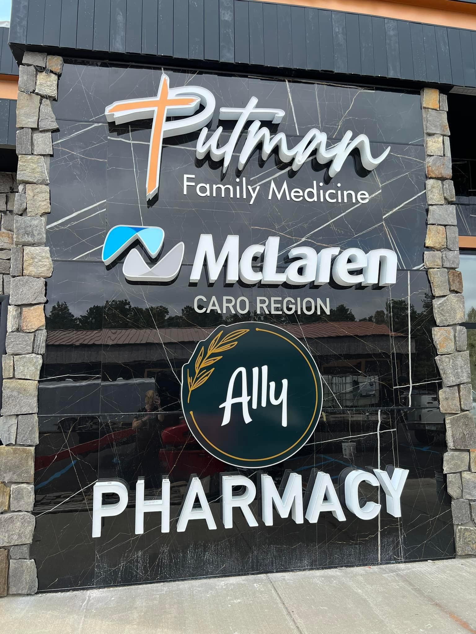 Putman Family Medicine Center opens in Caro - Huron Daily Tribune