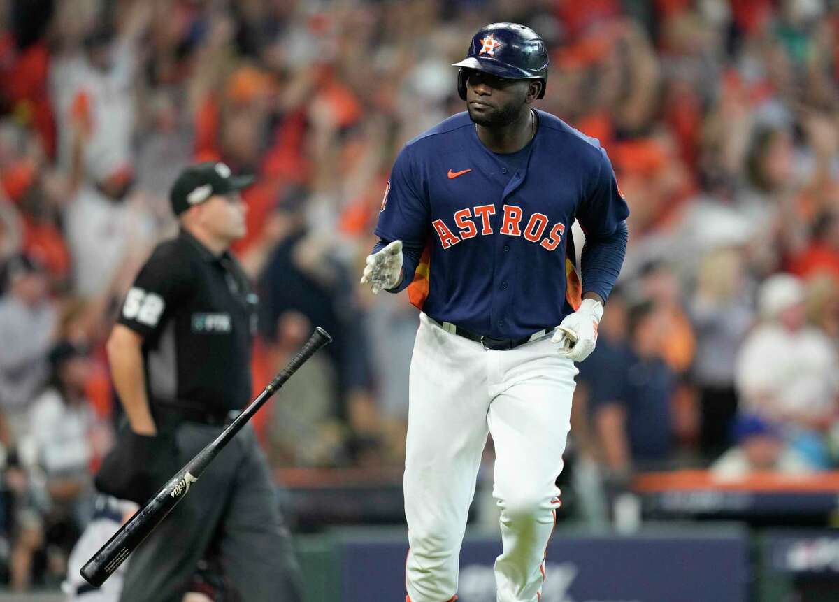 Kyle Tucker plays catch with young fan as Astros roll Detroit Tigers