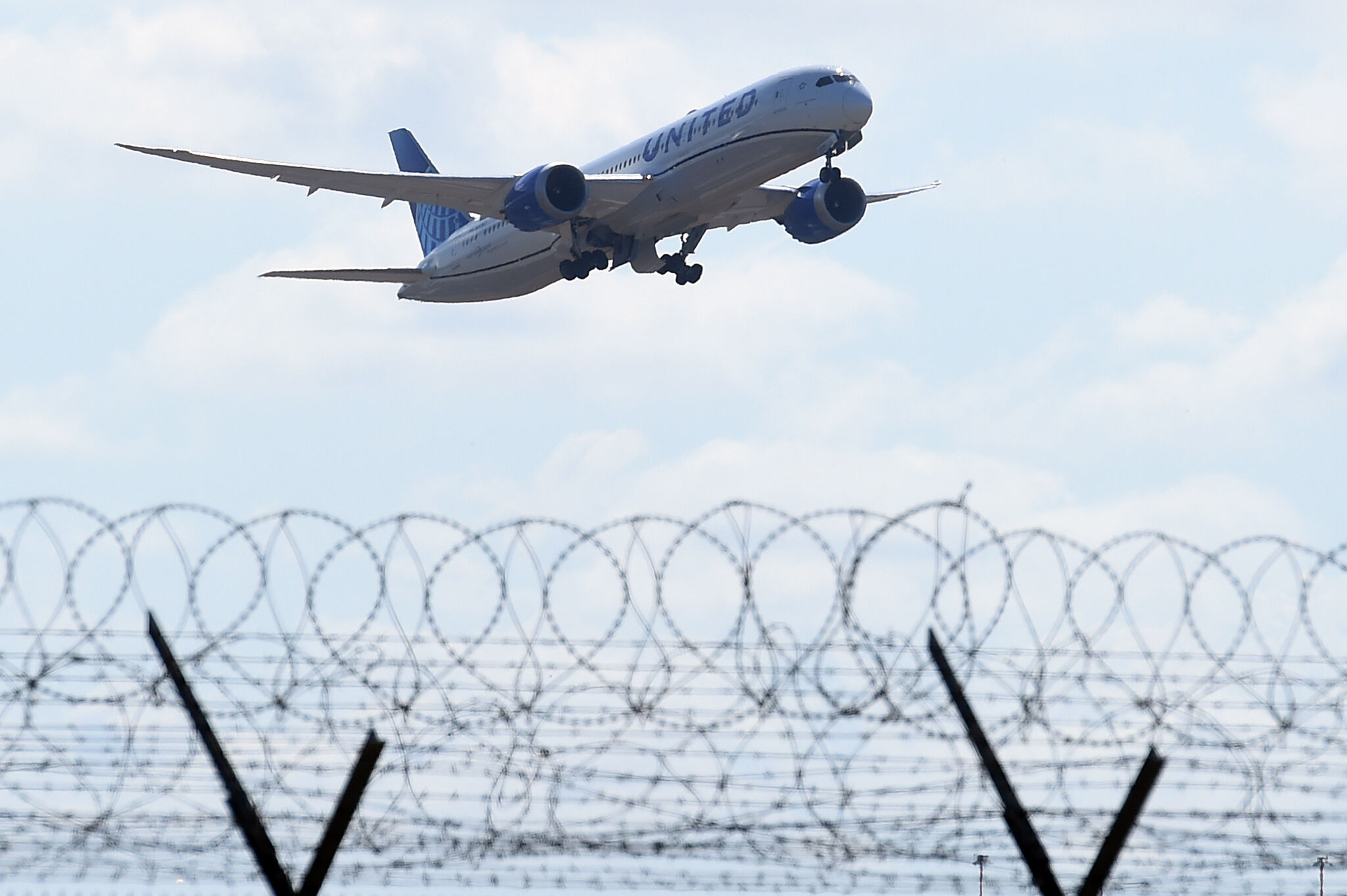 American Airlines Expands San Luis Obispo Service - San Luis Obispo County  Regional Airport