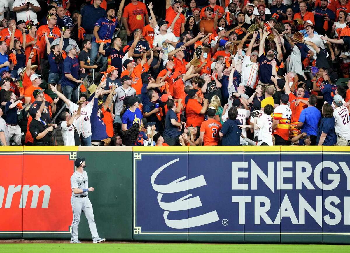 Alvarez smashes Mariners with walk-off, Astros win ALDS opener 8-7 -  Seattle Sports