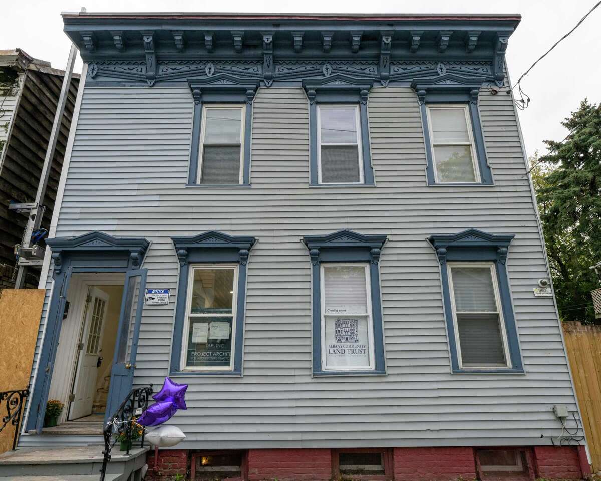 House by house, Albany Land Trust rebuilds city's neighborhoods