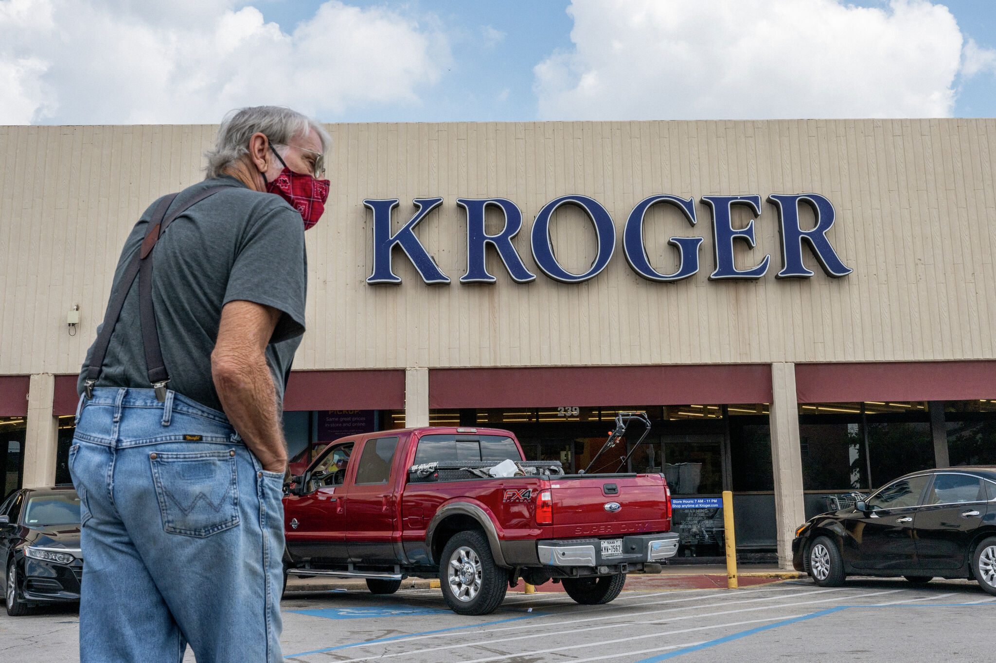 Kroger Albertsons forge 24.6 billion grocery giant combination