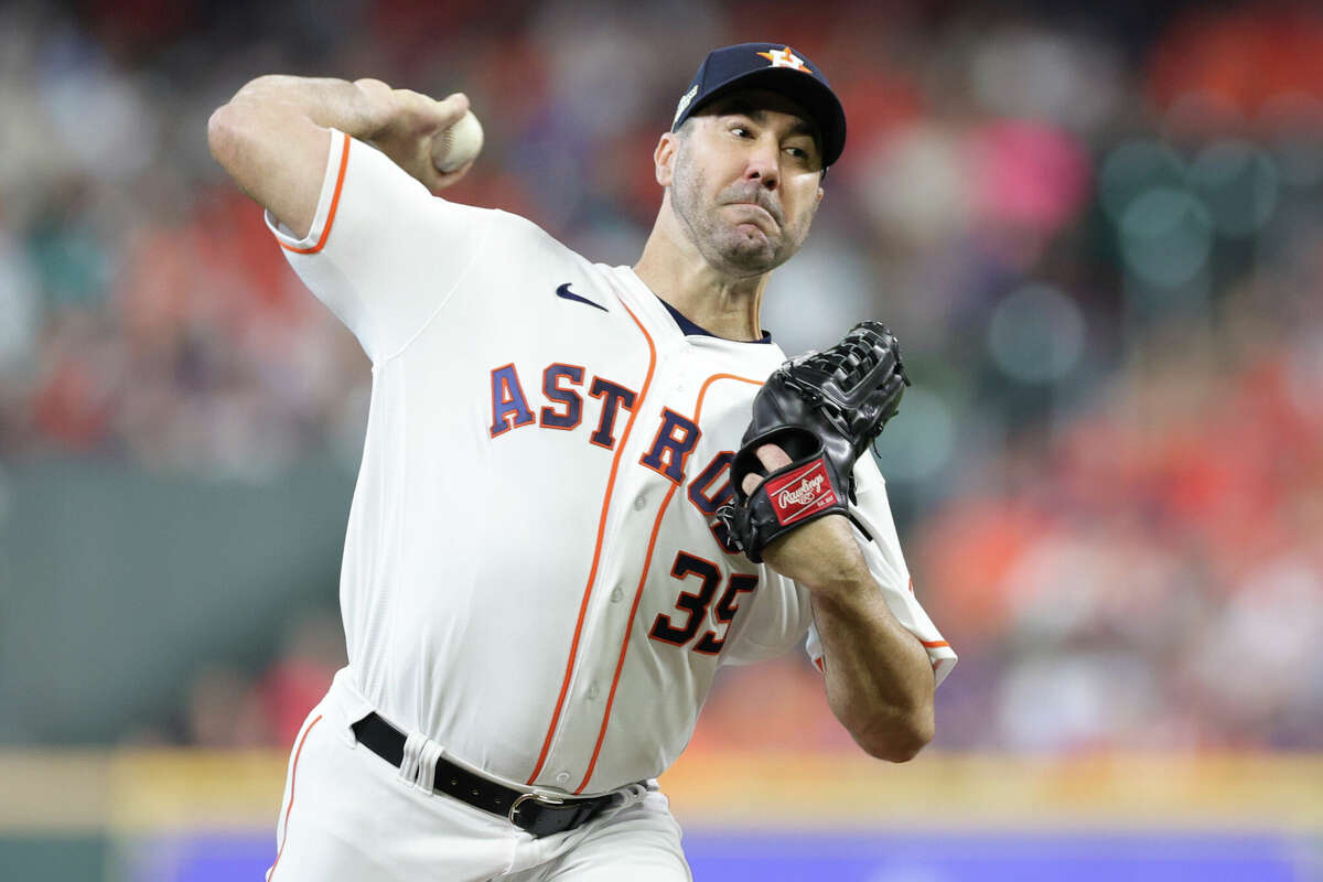 Justin Verlander of the Houston Astros pitches against the Seattle Mariners during the first inning in game one of the Division Series at Minute Maid Park on October 11, 2022 in Houston, Texas.