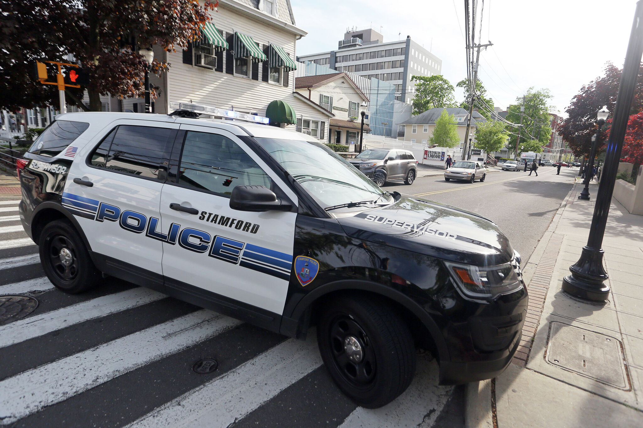 Stamford police: Two pedestrians killed in early Saturday crash