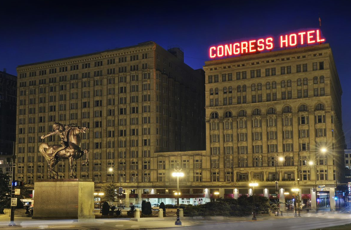These are the 2 most booked haunted hotels in America, according to Expedia