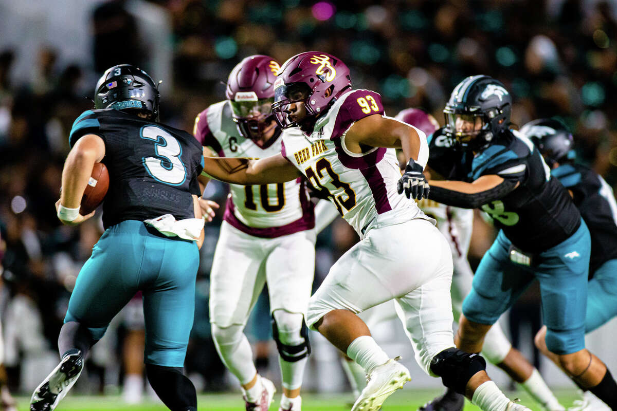 Deer Park Deer rout Pasadena Memorial Mavericks